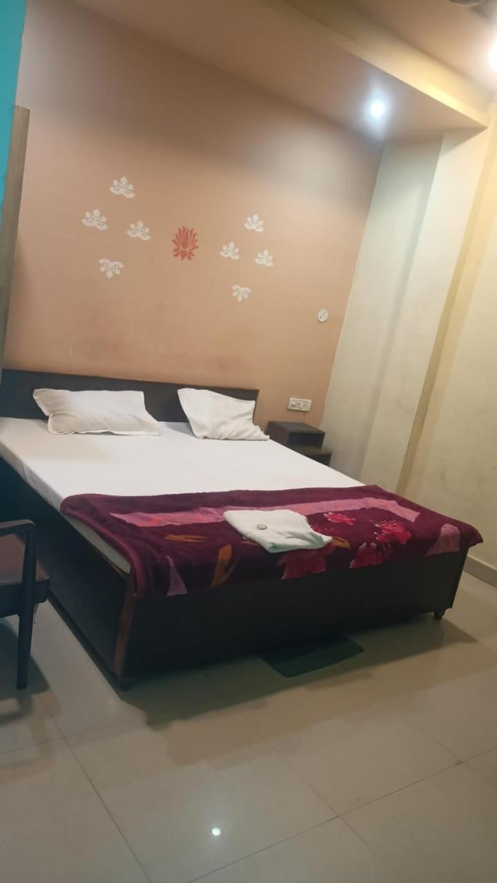 Hotel Shyam Utsav Mirzapur Luaran gambar