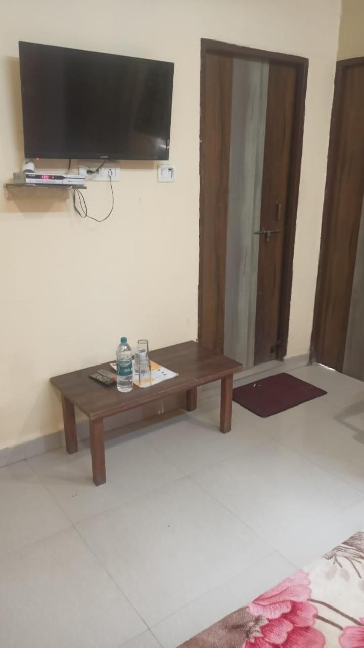 Hotel Shyam Utsav Mirzapur Luaran gambar