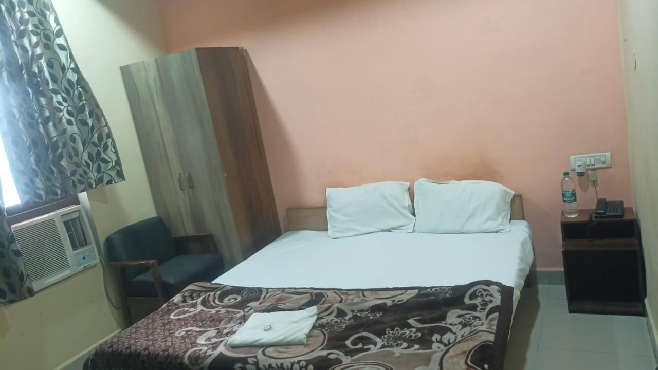 Hotel Shyam Utsav Mirzapur Luaran gambar